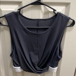 Fabletics Pia powertouch light front twist tank